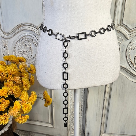 Gun Metal Chain Belt - Picture 1 of 5